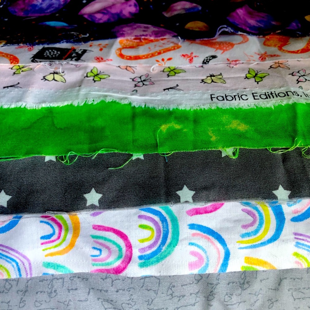💥💥3/$15💥💥. 7 different sewing fabrics. 1 roll fabric from fabricland